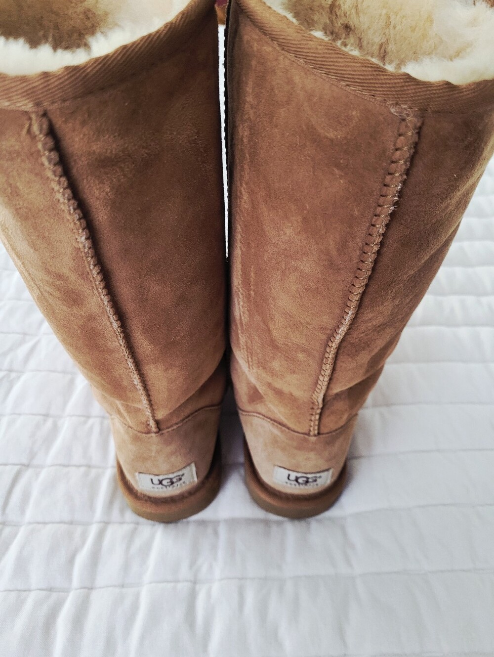 UGG Tall Chestnut Suede Boots, Sz 8, Like New - Picture 5 of 12